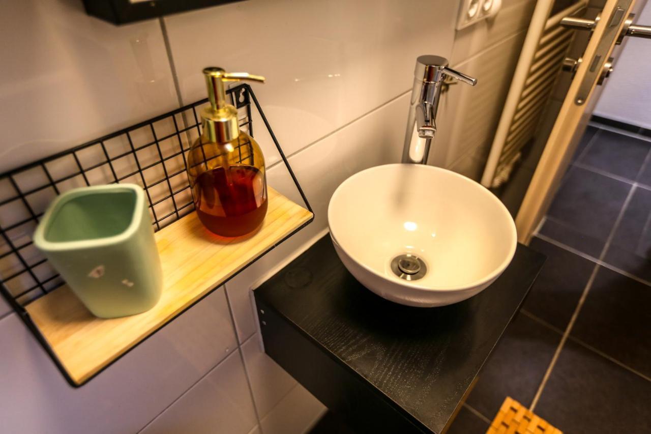 Appartement Turan FDH Exteriör bild